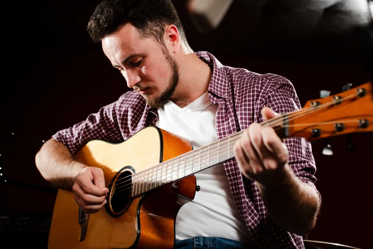 Beginner’s Guide_ Learn to Play 10 Easy Country Songs on Guitar