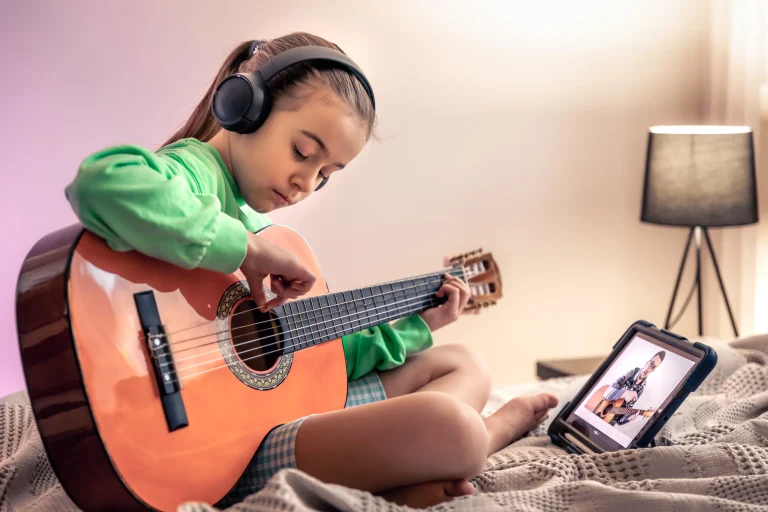 Best App to Learn Guitar in 2025