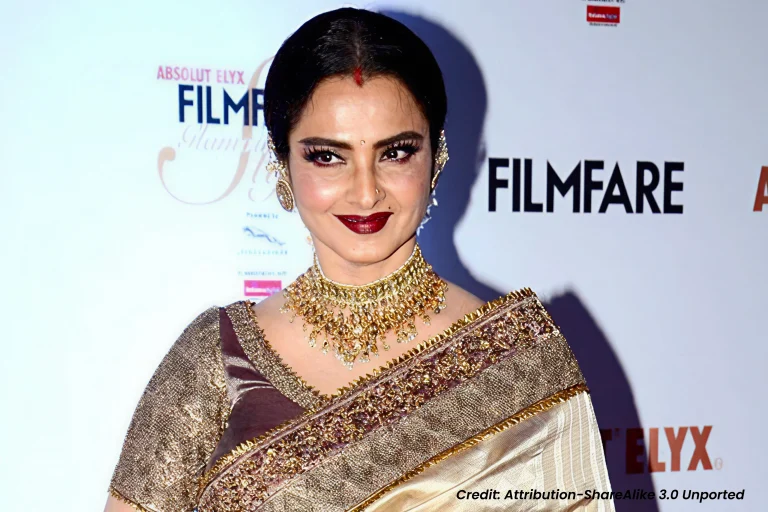 REKHA_ THE ULTIMATE DIVA OF BOLLYWOD SELECT SONGS FROM A HISTORIC CAREER