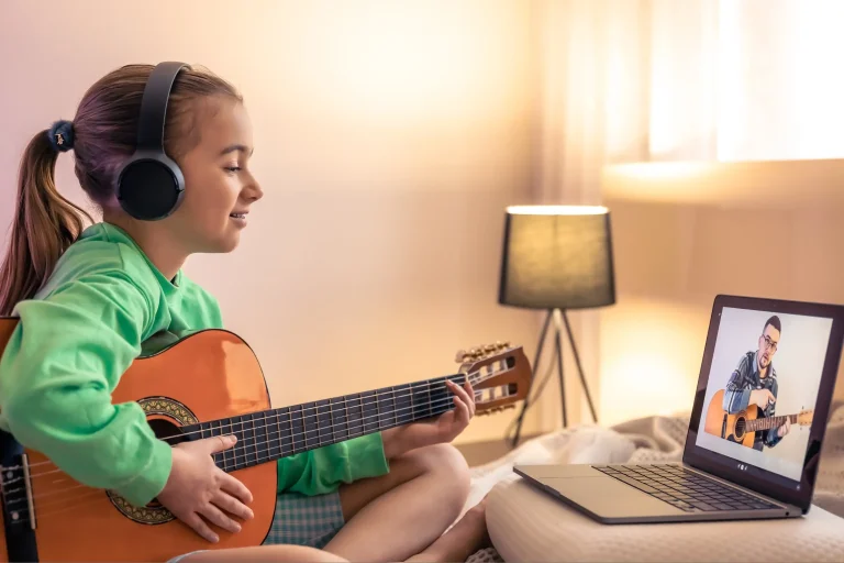 Discover Your Musical Potential with Online Guitar Lessons